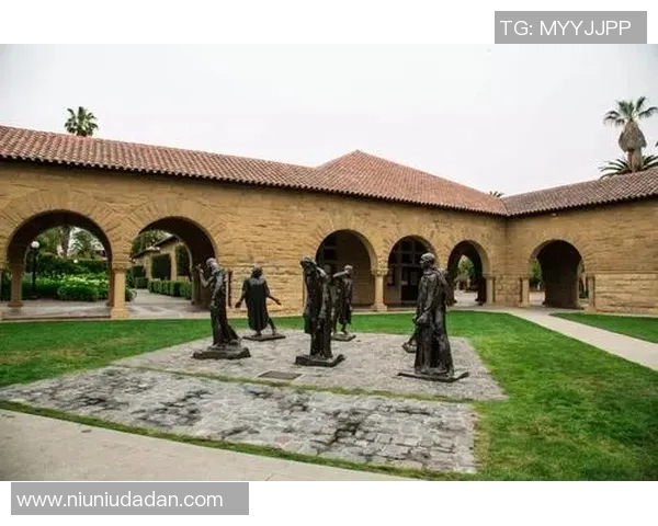 足球明星温暖明场传递爱与希望点亮梦想之路 足球明星温暖明场传递爱与希望点亮梦想之路