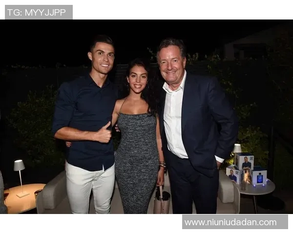 足球巨星的奢华生活揭秘奢靡背后的真实故事与挑战 足球巨星的奢华生活揭秘奢靡背后的真实故事与挑战