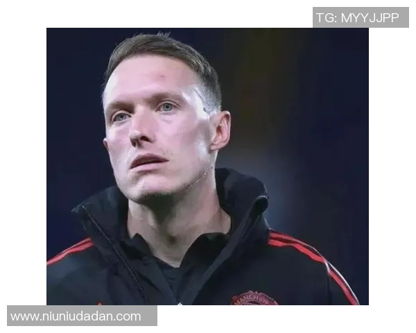 27号足球明星曼联的传奇之路与辉煌成就解析