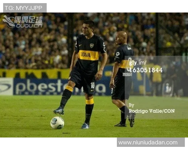 炮头足球明星是谁揭秘他们的辉煌成就与传奇故事